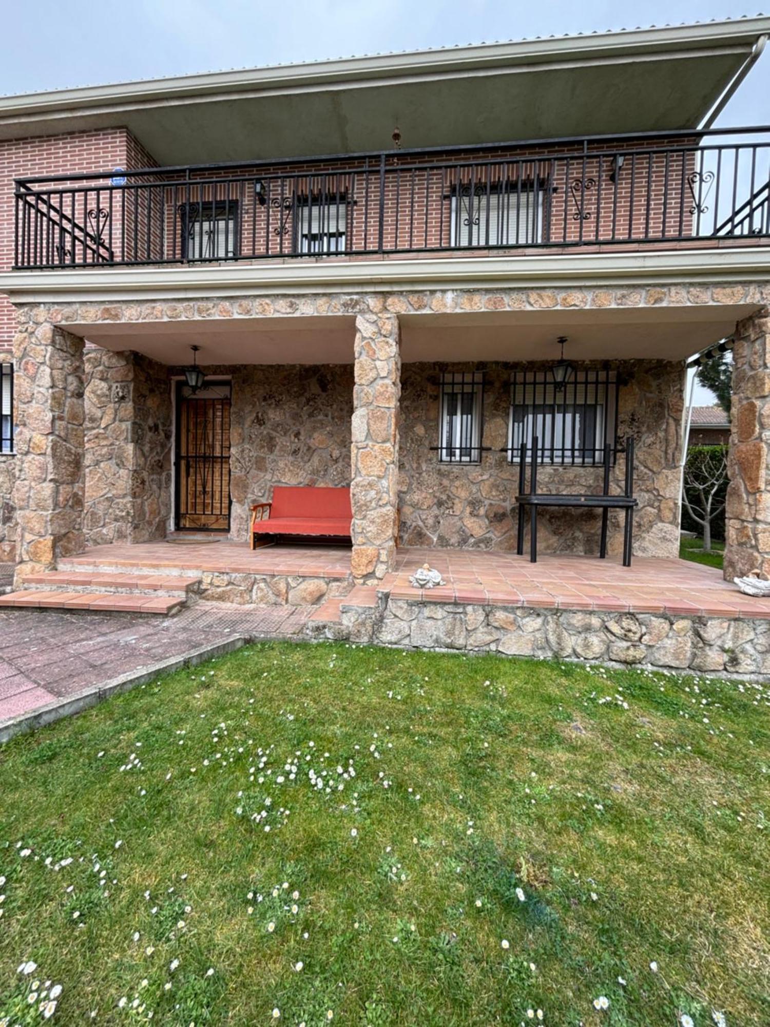 Holiday home Mil Y Rosas